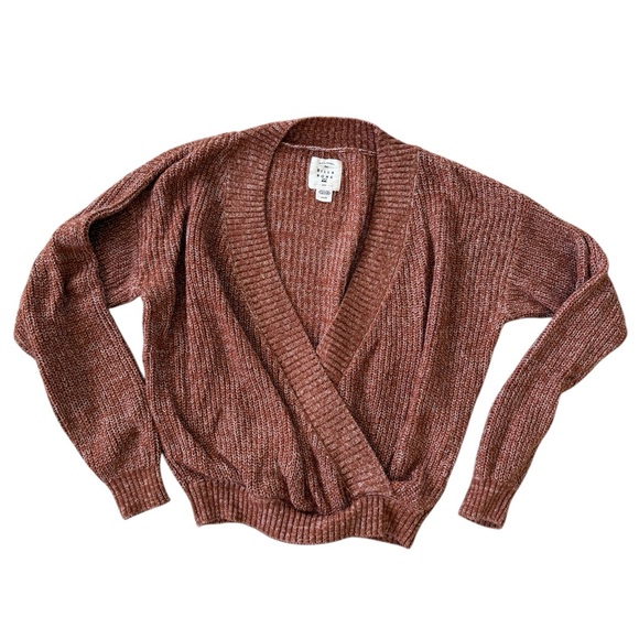 Billabong Women's Wrap Front Sweater size small - Picture 1 of 9